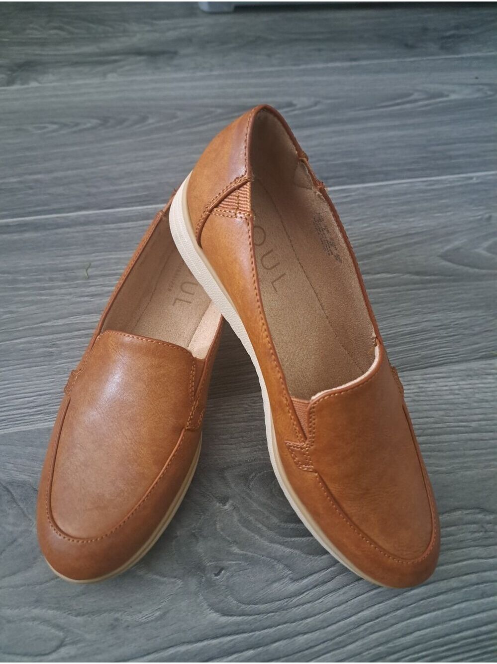 SOUL by Naturalizer IDEA MOC slip-on loafers tan brown classic shoes minimalist